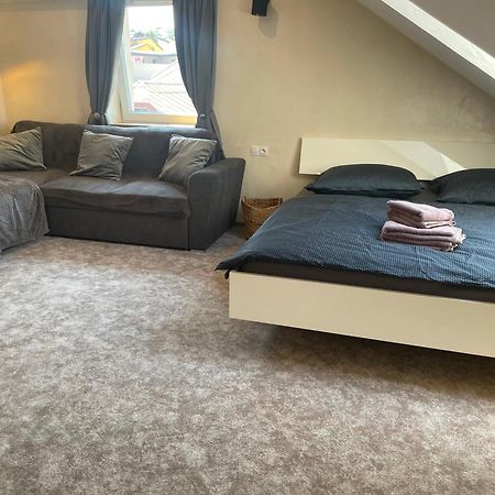 Apartmán u Ovečků - Nová Paka Esterno foto